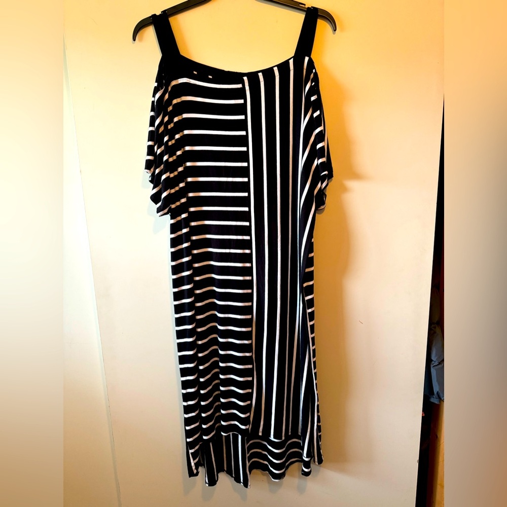 Taking Shape cold shoulder hi low dress 4x